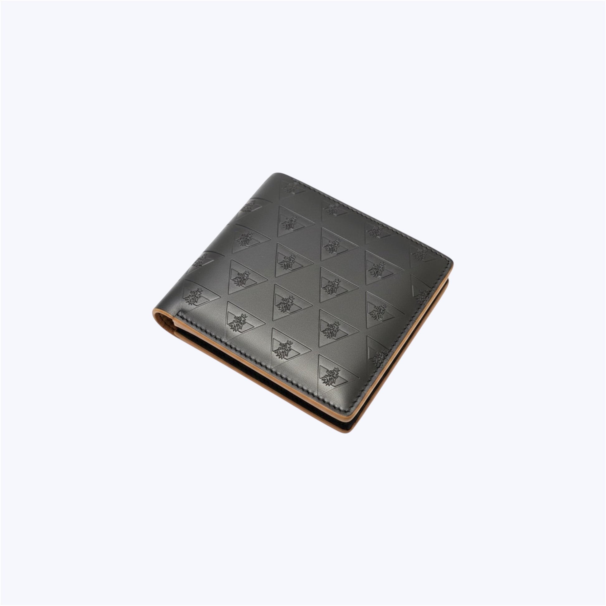 R10 Leão Branco wallet flat lay black nappa leather luxury bifold wallet design