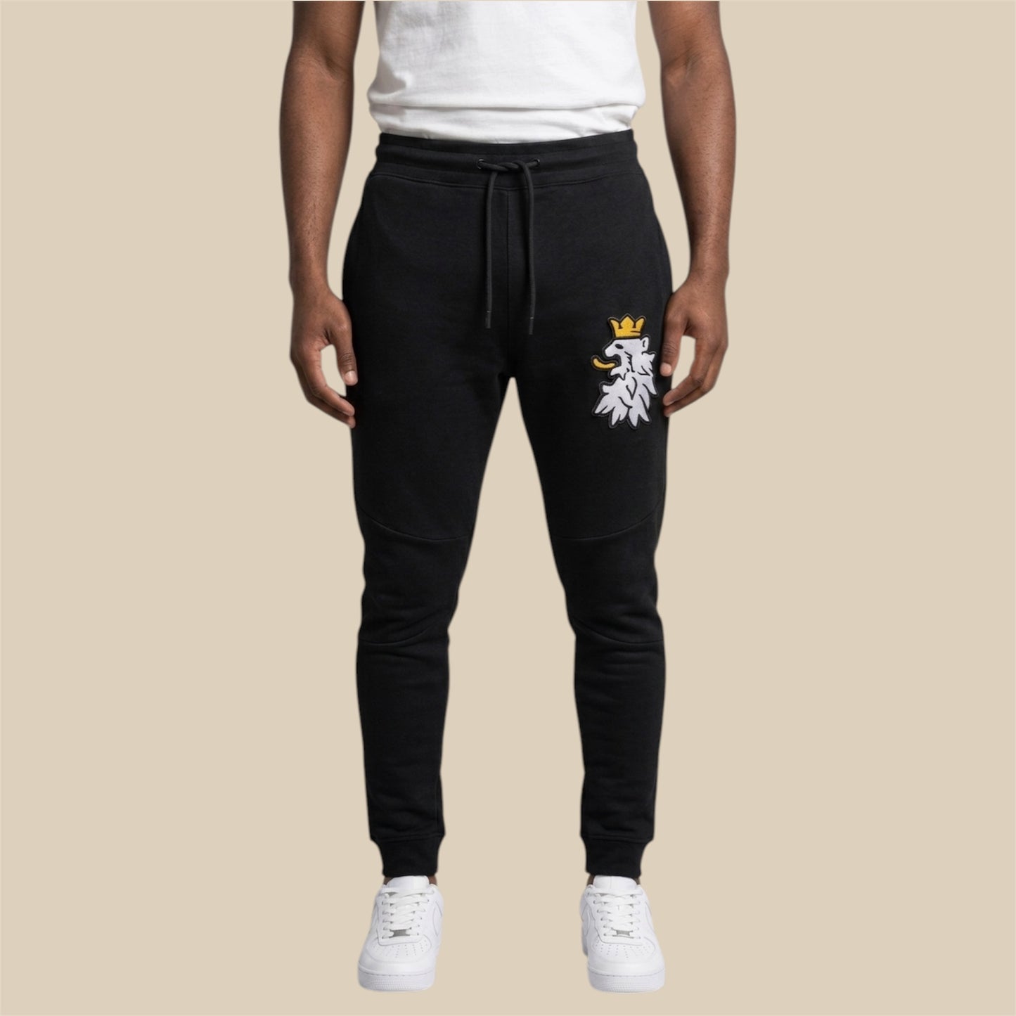 R10 lack Leao Branco joggers front view