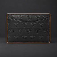Reverse view of the black R10 cardholder, showing its rear slot and embossed Leão Branco motif.