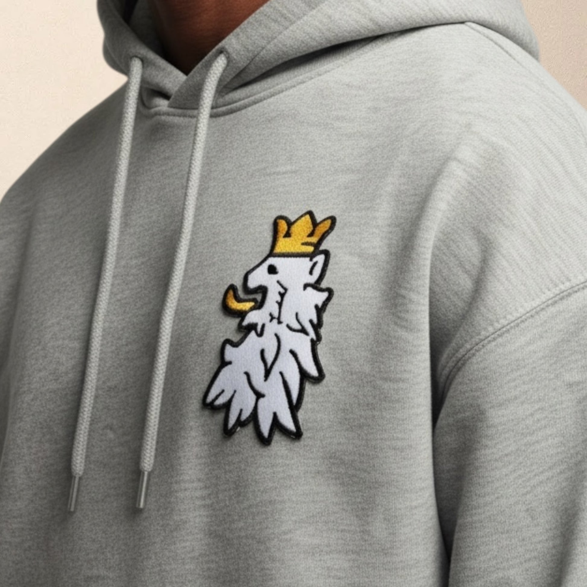 R0 graphite heather hoodie Leao Branco embroidery detail