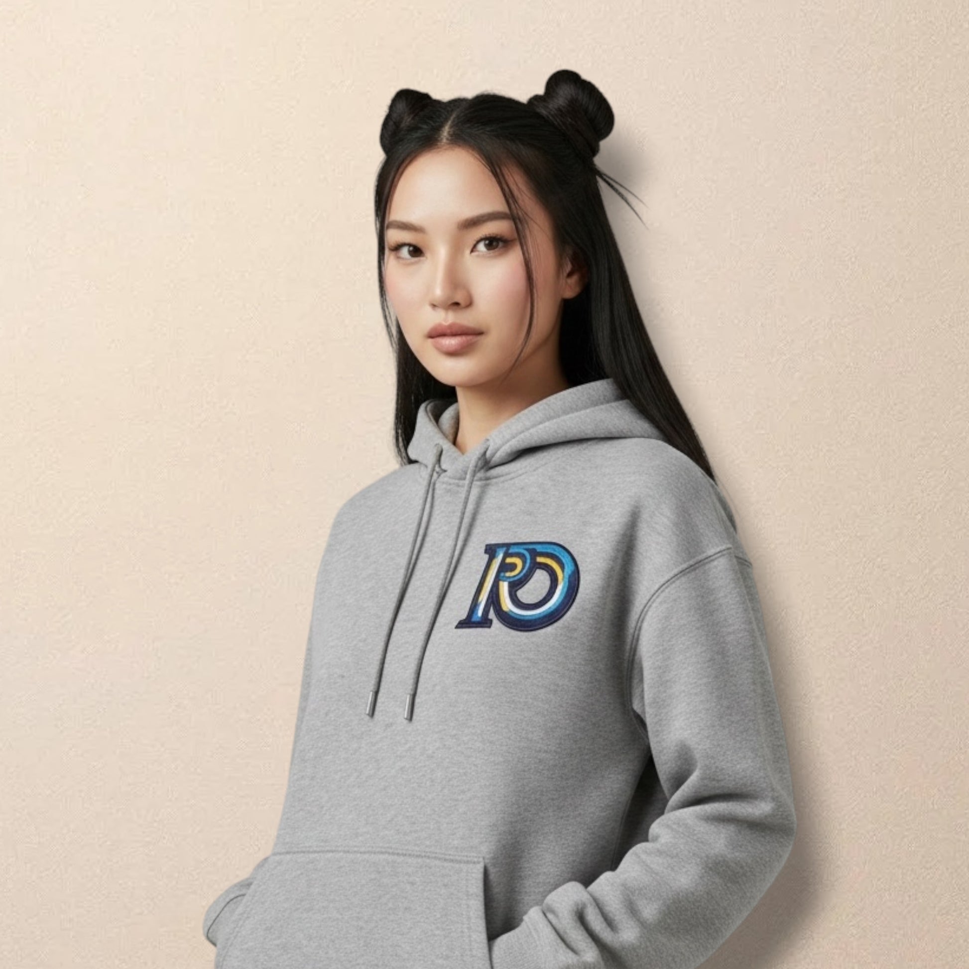 R10 graphite heather Monogram hoodie model view