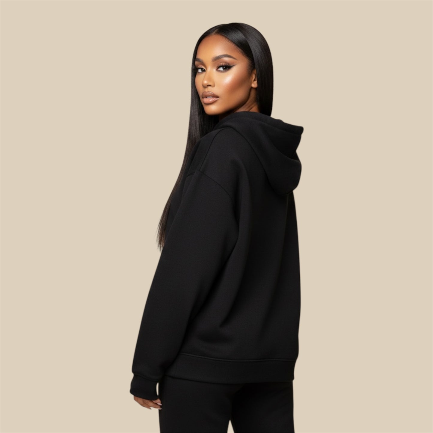 R10 black Uraeus e Abutre hoodie back view