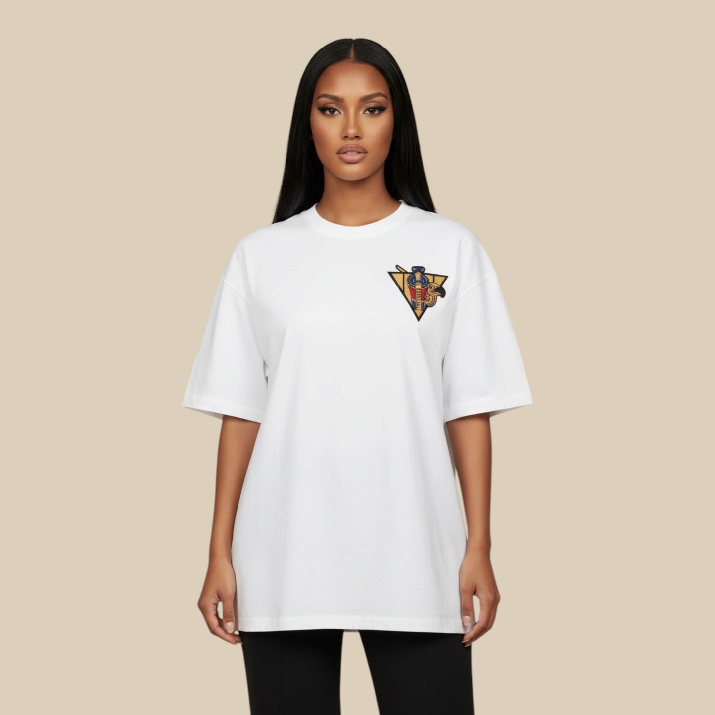 R10 Uraeus e Abutre white tee front