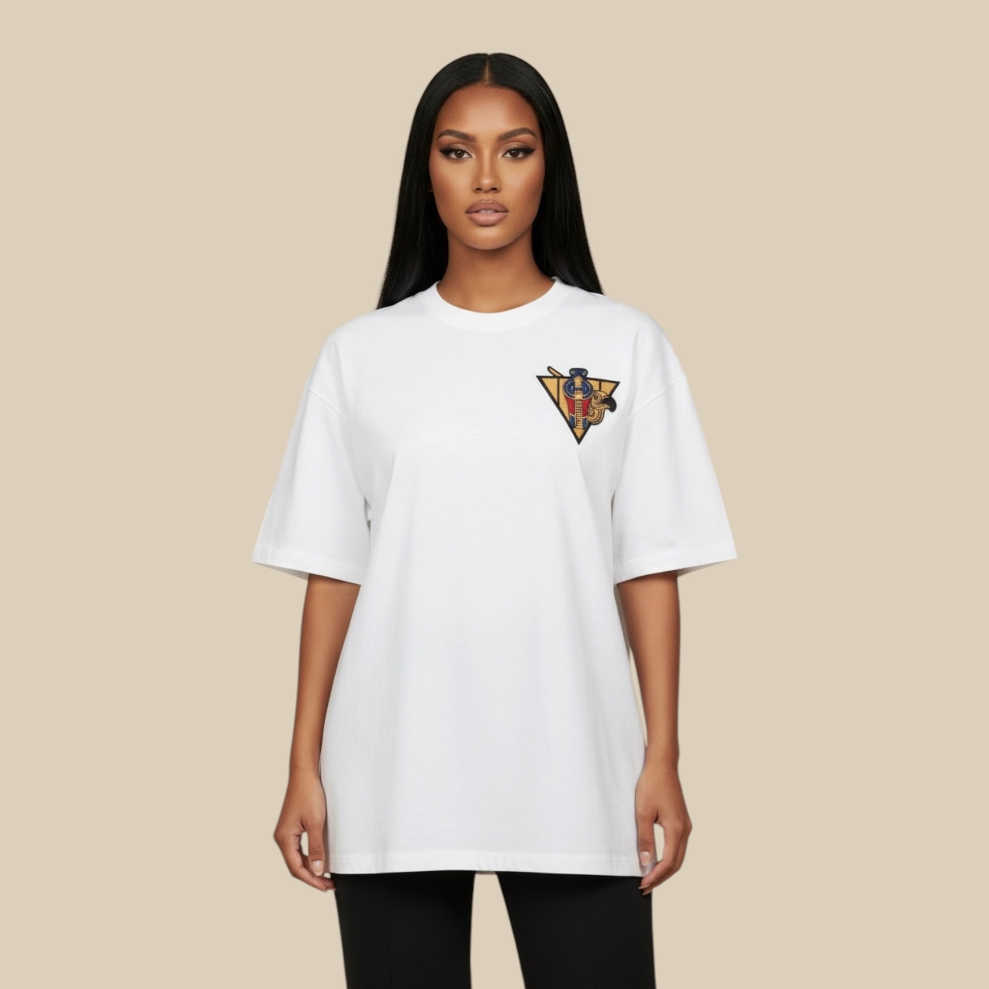 R10 Uraeus e Abutre white tee front